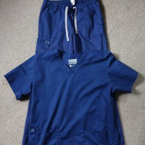 Women's scrubs